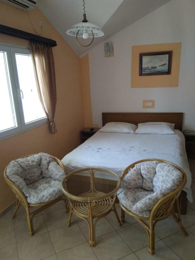 Apartments Lanterna Tivat Extérieur photo